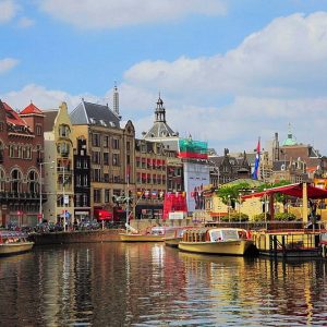 Worldwide Adventure Quiz 🌍: What Does Your Future Look Like? Amsterdam, Netherlands