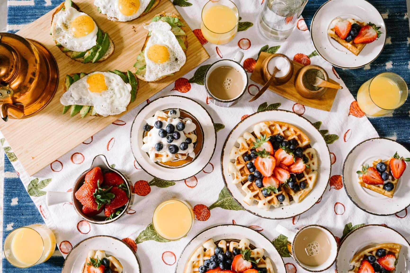 Am I A Morning Or Night Person? Late morning, because brunch is a superpower in itself!