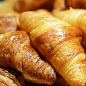 Love Match Quiz: What Type Of Partner Fascinates You Most? ❤️ Croissants