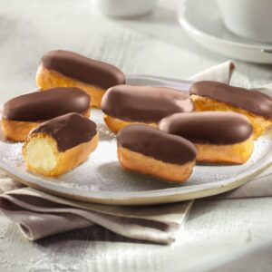 Love Match Quiz: What Type Of Partner Fascinates You Most? ❤️ Mini eclairs