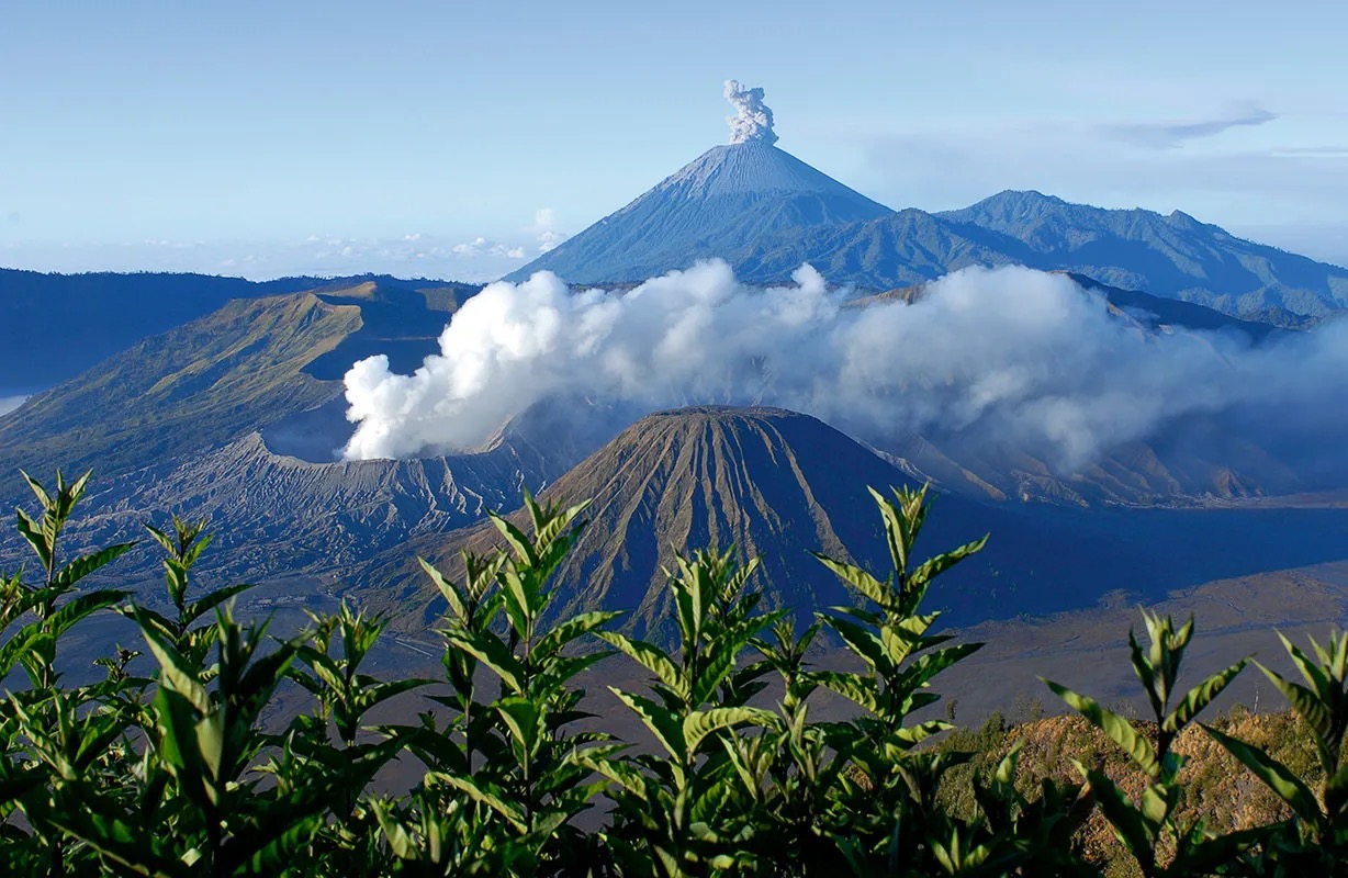 Natural Landmarks Quiz Mount Bromo volcano, Java, Indonesia