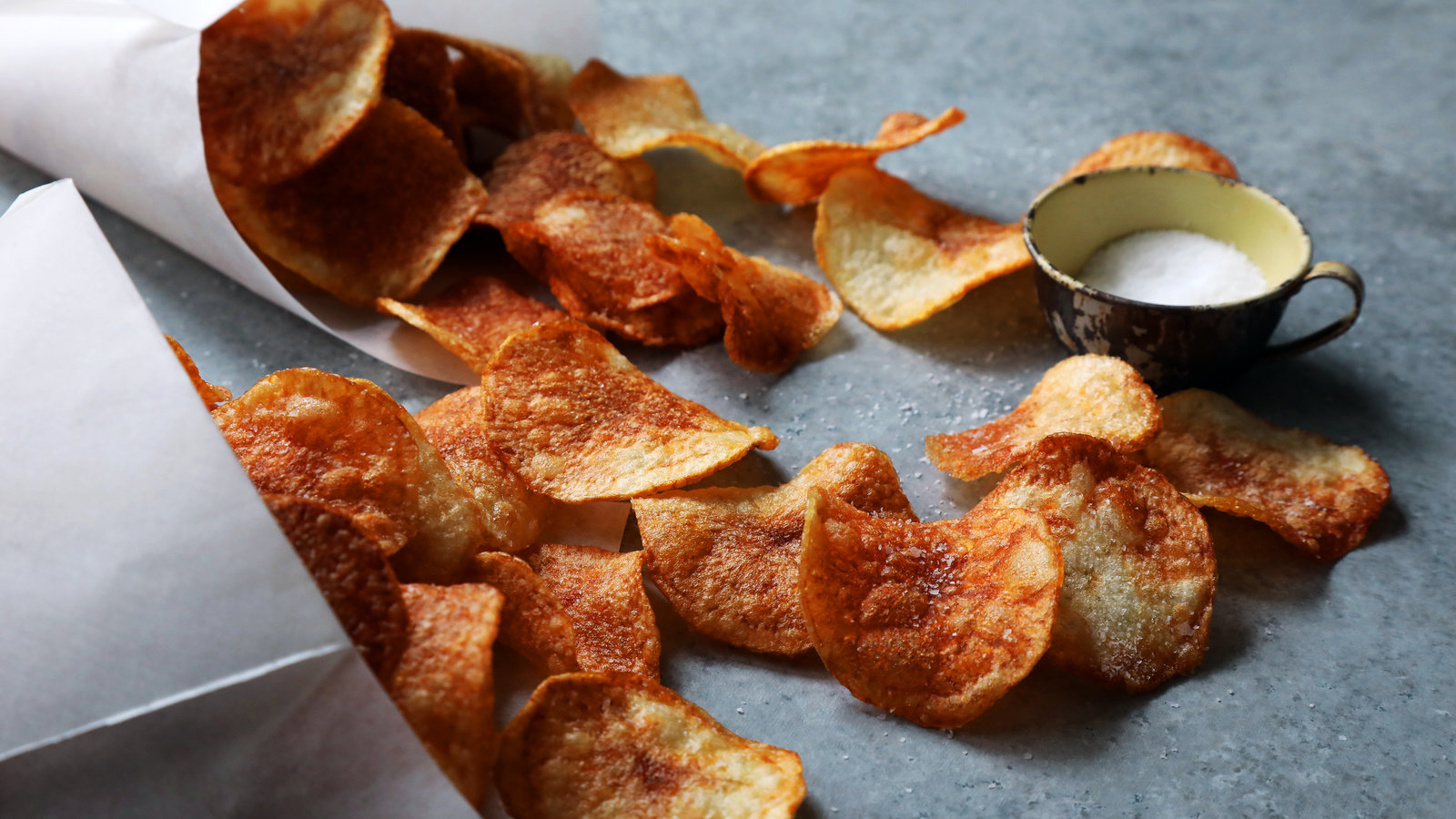 Love Match Quiz: What Type Of Partner Fascinates You Most? ❤️ Potato Chips