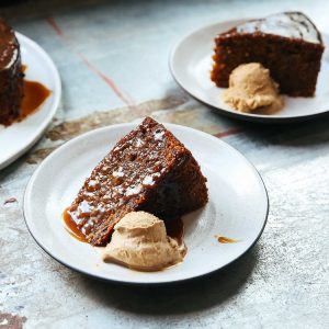 Plan a Trip to London If You Want to Know When You’ll Meet Your Soulmate ❤️ Sticky toffee pudding