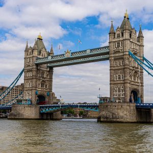 Plan a Trip to London If You Want to Know When You’ll Meet Your Soulmate ❤️ Tower Bridge